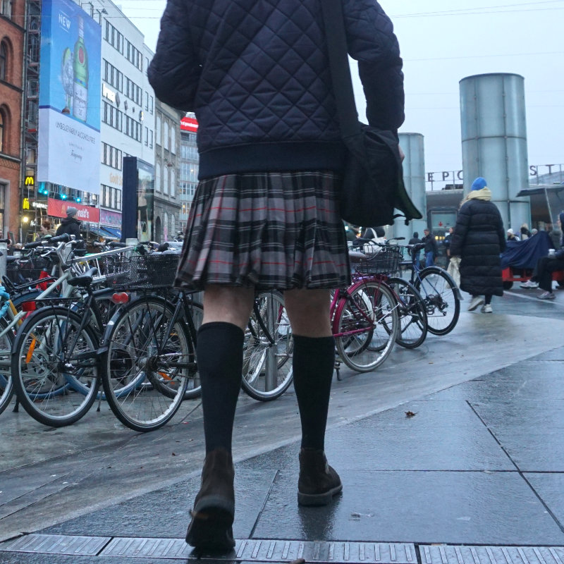 Kilt in city