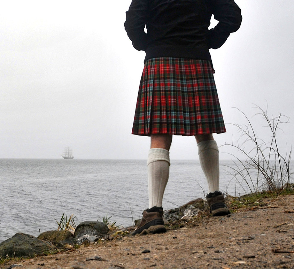 Kilt Caledonia tartan