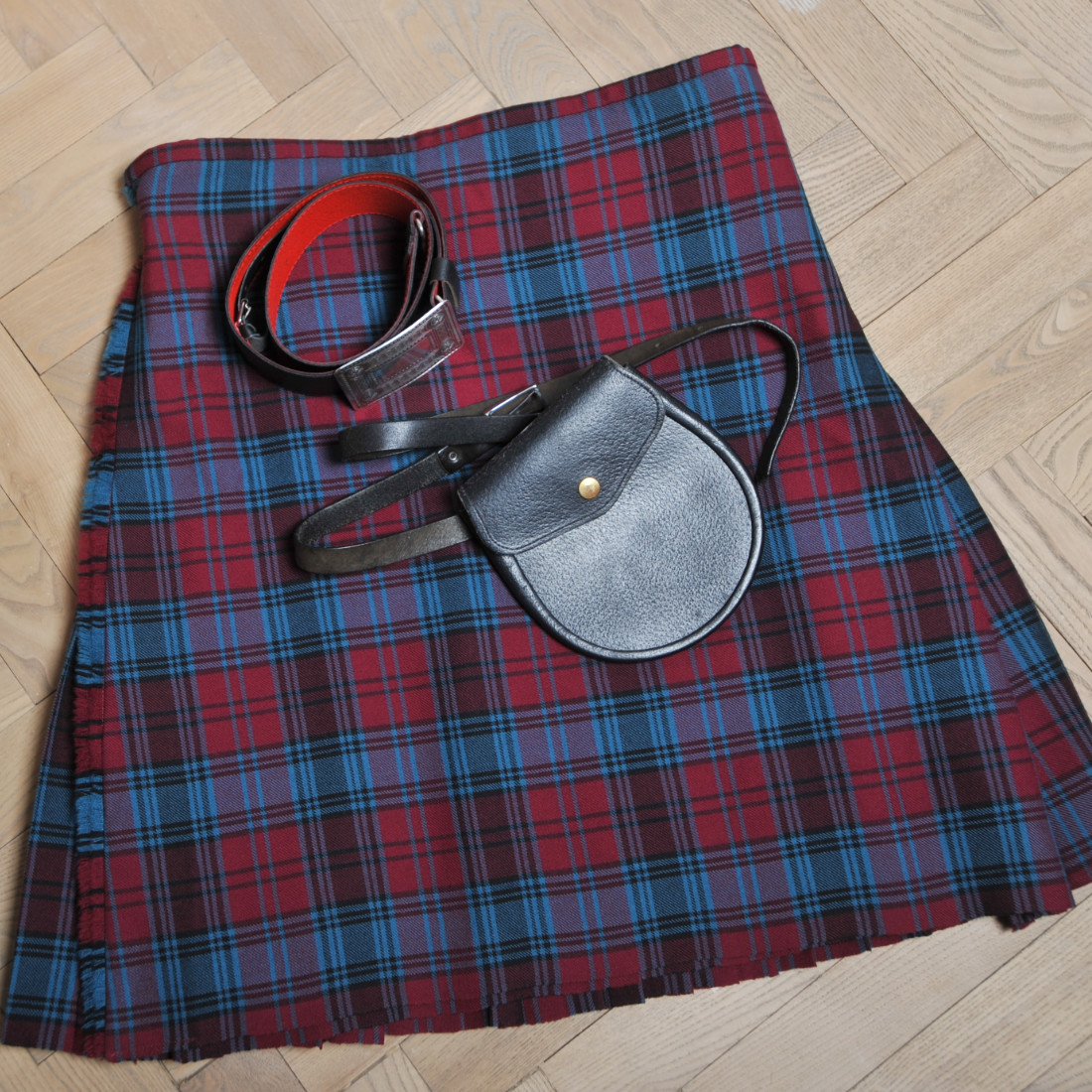 Kilt Lindsay tartan